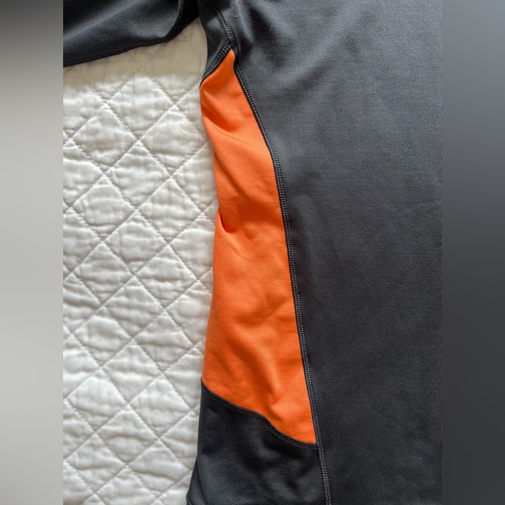 Second Skin compression Gray and Orange workout T… - image 4